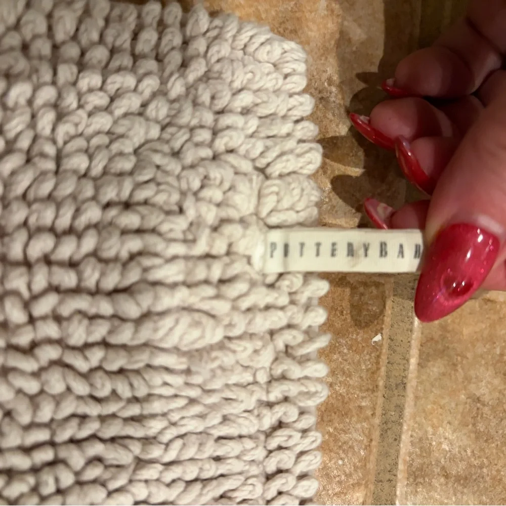Pottery Barn Classic Organic Loop Bath Mat, Gray Mist, 21.5” x 34”, LIKE NEW